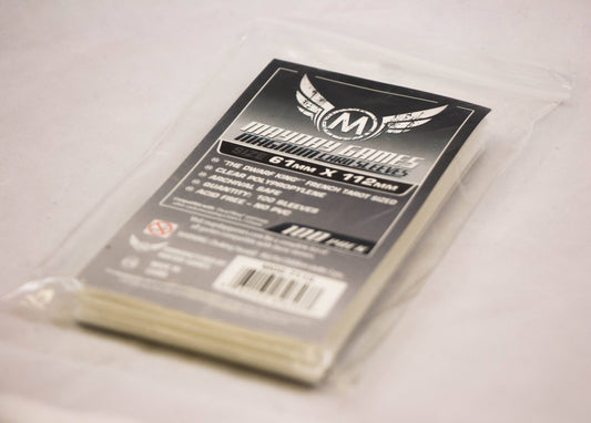 Magnum Platinum Card Sleeves 61x112mm pack, suitable for Dwarf King and similar card games.