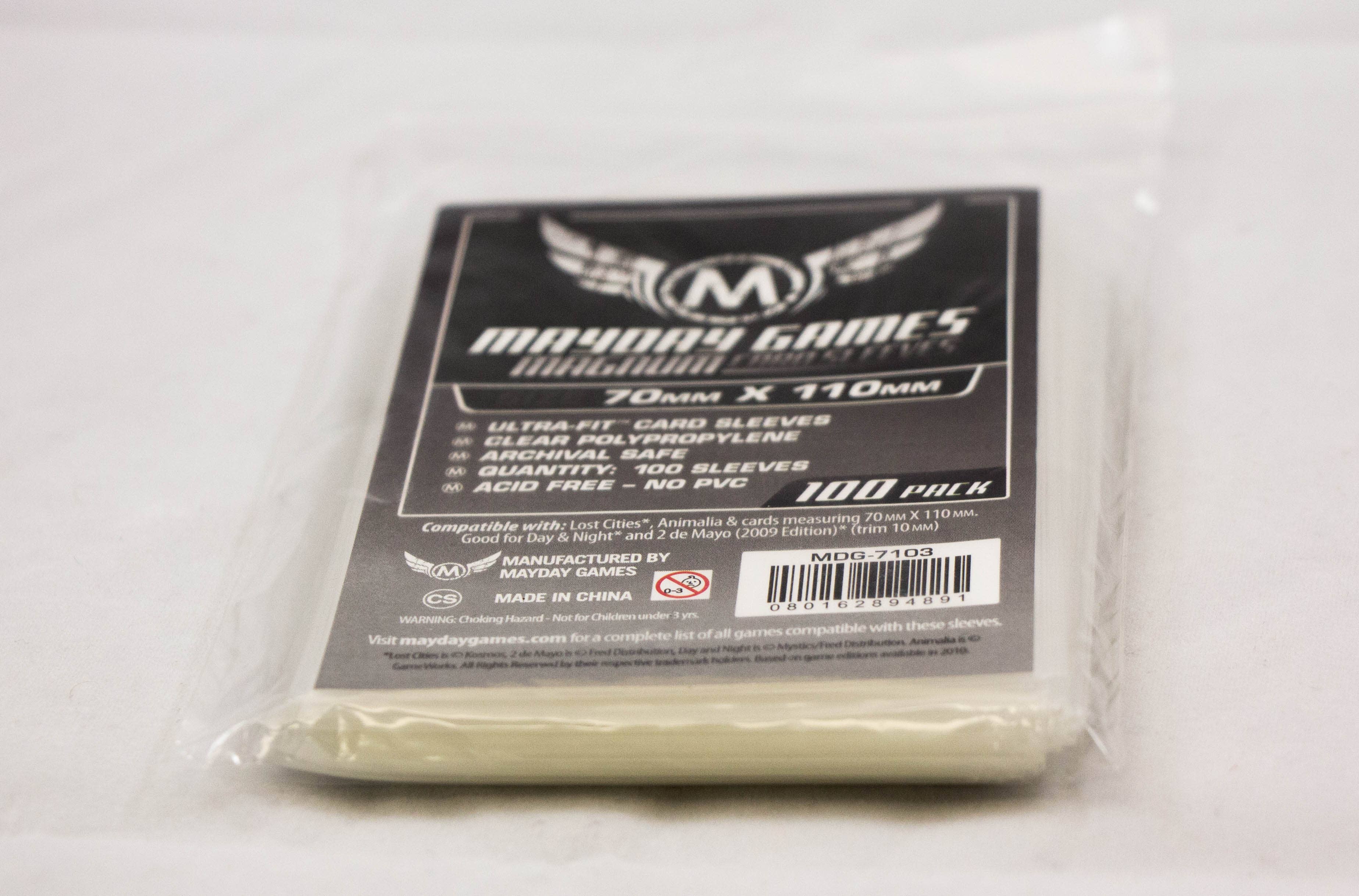 Magnum Silver Sleeve 70MM x 110MM clear card sleeves, pack of 100, unopened and sealed in plastic.