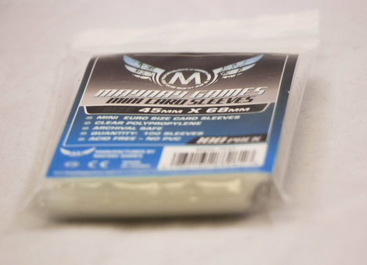 Mini Euro Card Sleeve 100 pack, 45mm x 68mm, in clear bag; pack size 3 x 2.2 x 0.4 inches.