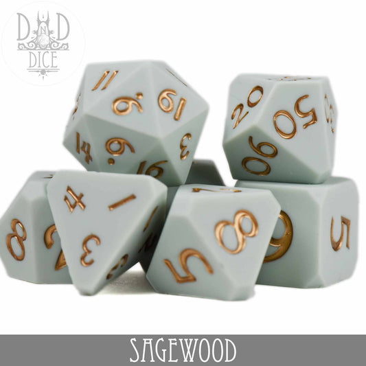 Sagewood (Silicone) light gray 7-dice set with gold numbers.