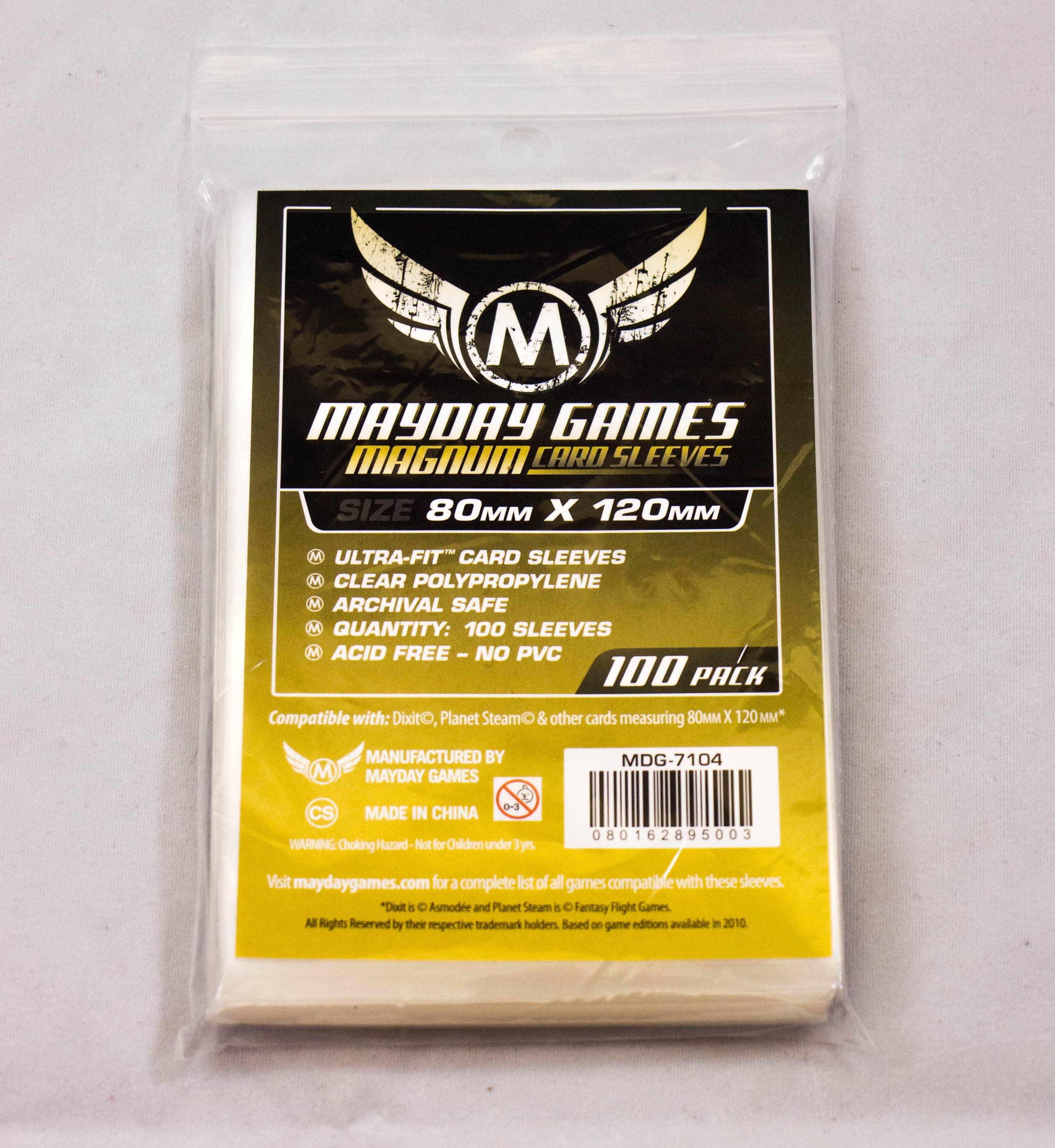 Pack of 100 Magnum Gold card sleeves, 80x120mm, for Dixit cards, product size 4.9 x 3.3 x 0.4 inches.
