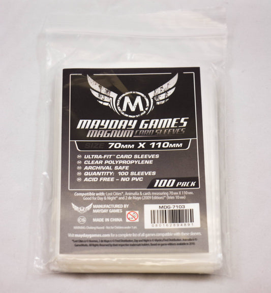 Magnum Silver Sleeve, 70x110mm card size, pack of 100 sleeves in a clear plastic bag.
