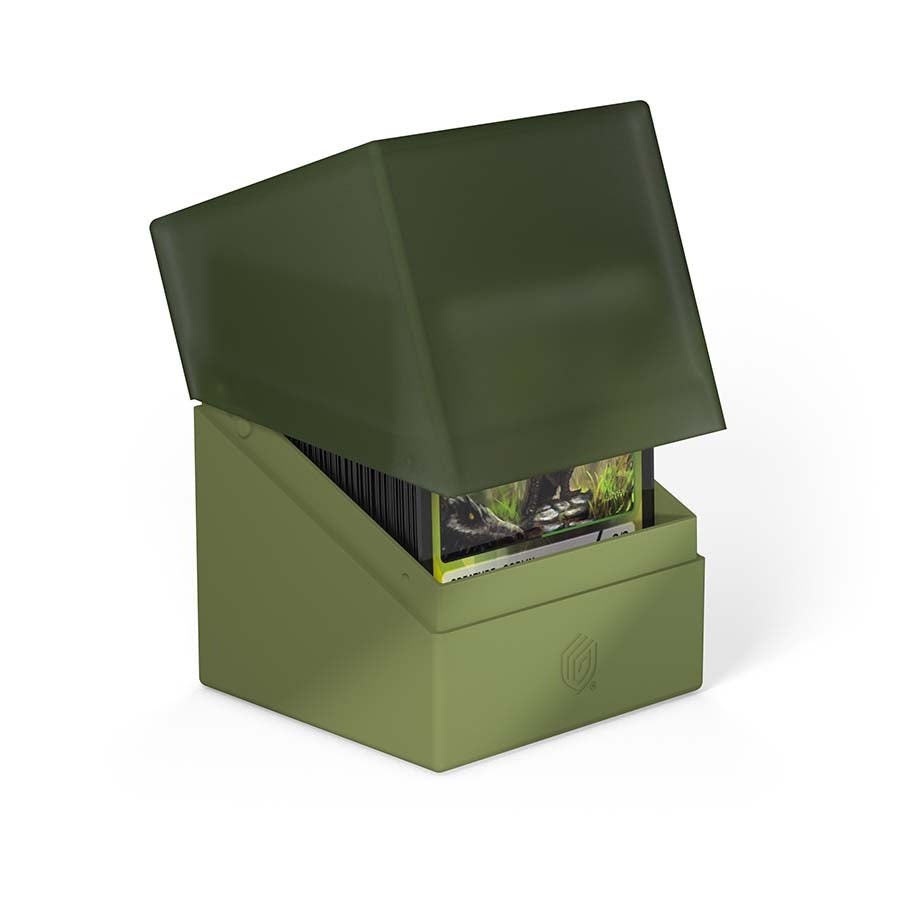 Boulder 100+ Deck Box Green: The Shogun’s Journey - Part 3 holds trading cards, lid tilted with cards partially visible.
