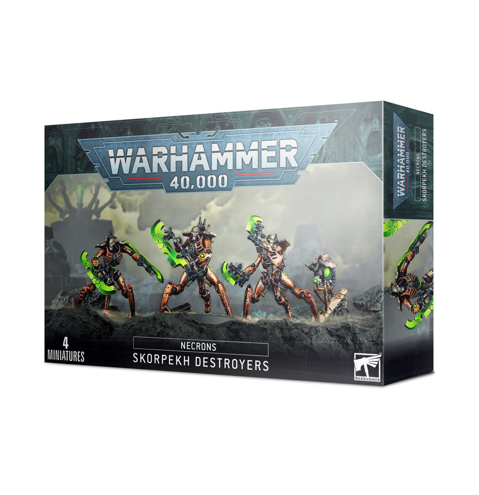 Warhammer 40,000 Necrons Skorpekh Destroyers with hyperphase threshers and Plasmacyte, holding green weapons.