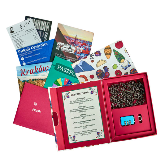 Padlockd Poland gift box with cards, notecard, instructions, metal chain, and puzzle padlock.